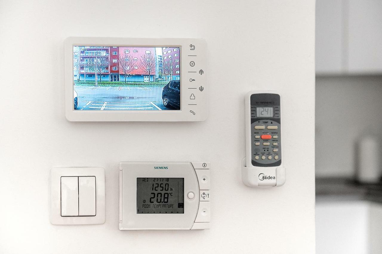 Flexible Selfcheckins 7 - Zagreb - Garage - Electric Vehicle Ccharger - Loggia - New - Luxury - Apartments Repinc 7 Luaran gambar
